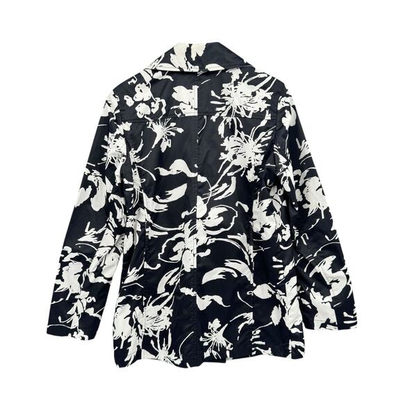 Chico’s Sz 0 Black & White Floral Print Satin Collared Button Up Rain Jacketc - Picture 8 of 11
